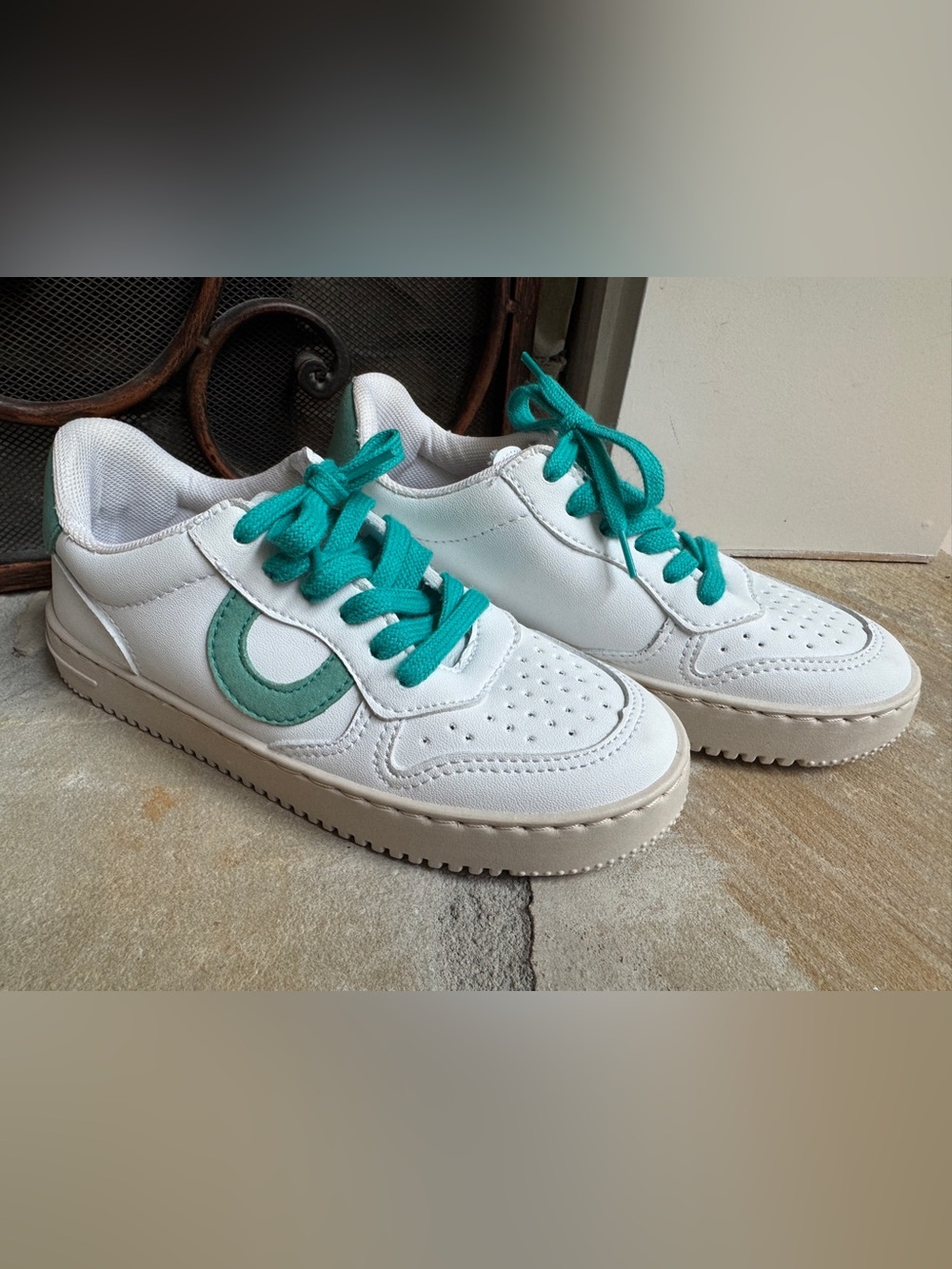 Cienta Sneakers Off White and Teal Size 33 NWOT